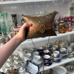 Monedero o bolso de mano de 1930 de bronce con cobre forrado con pana