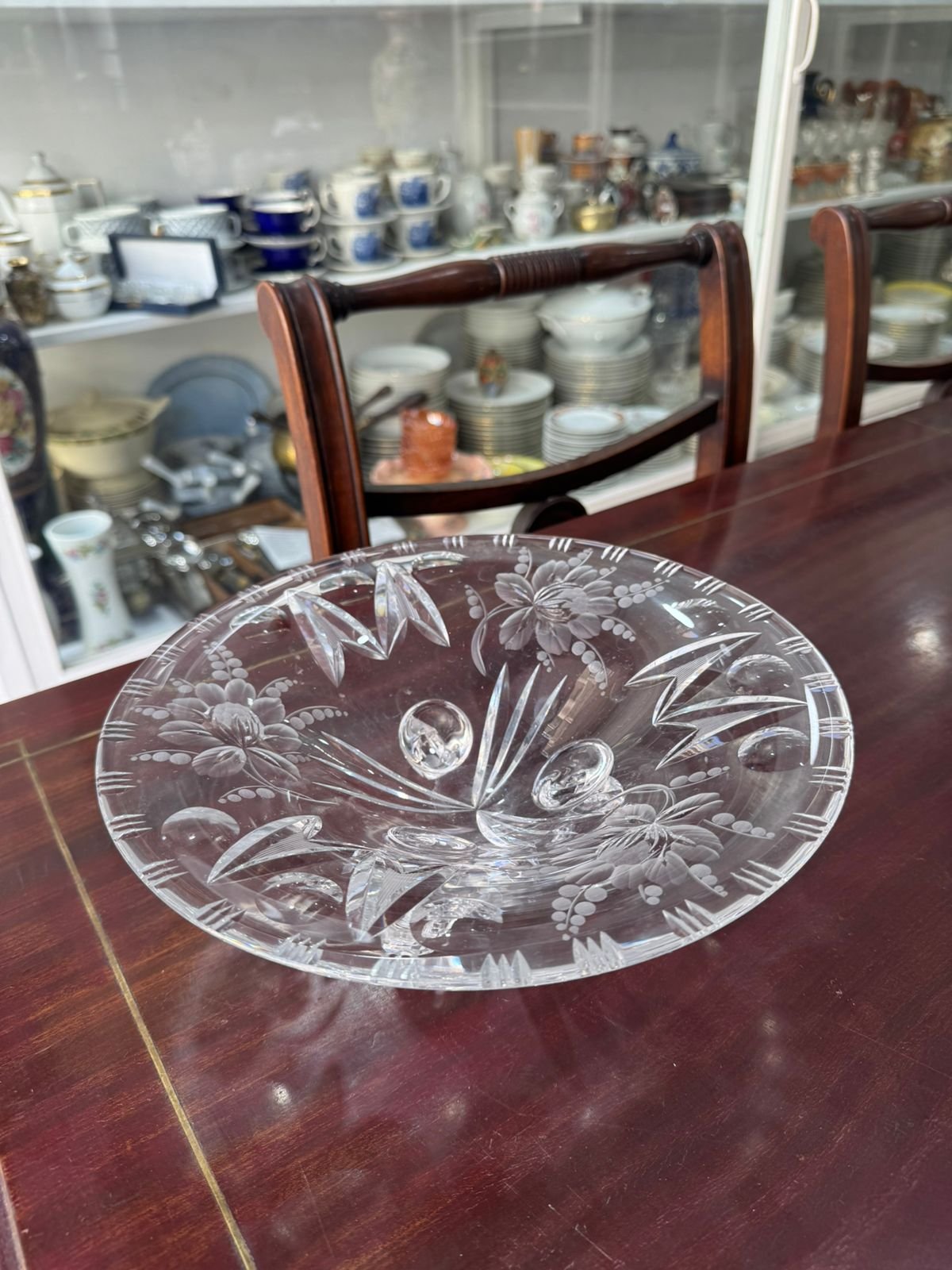 Centro de mesa / frutera con patitas cristal súper tallado - Image 3