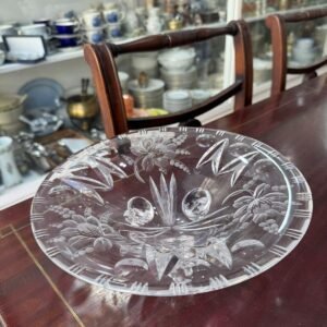 Centro de mesa / frutera con patitas cristal súper tallado