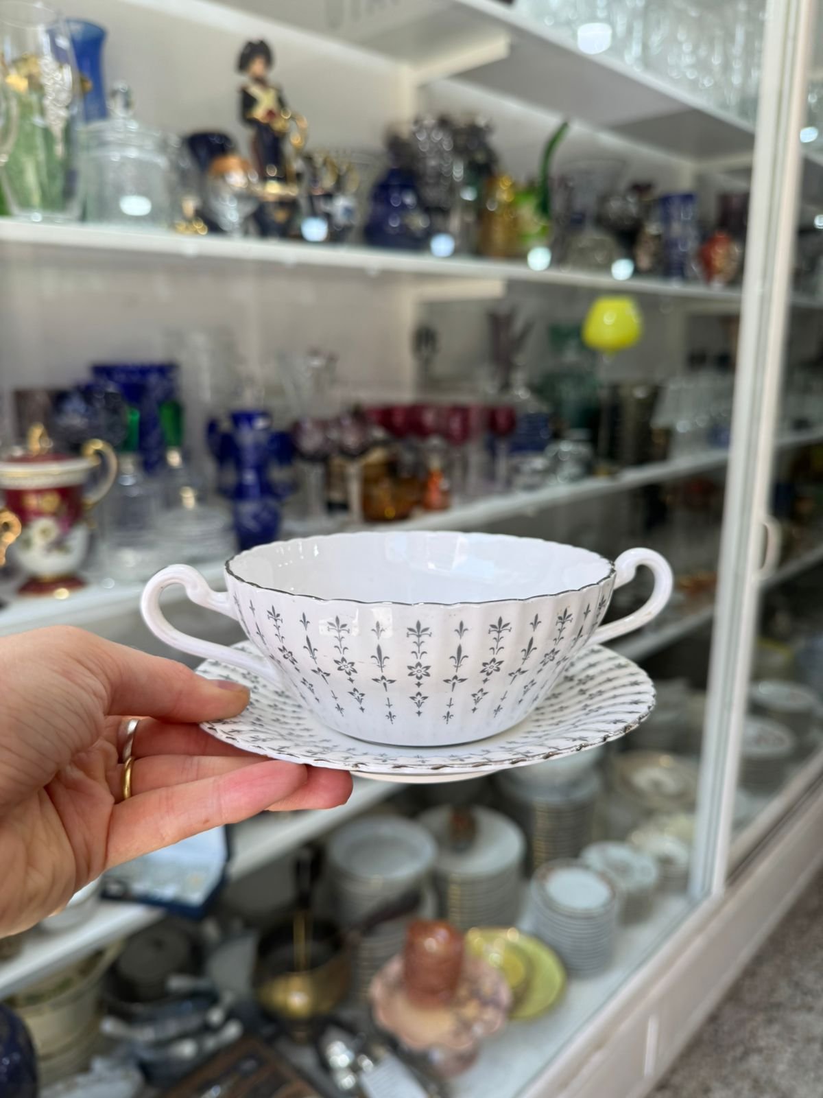 Consomera con plato porcelana ROYAL STANDARD BONE CHINA ENGLAND