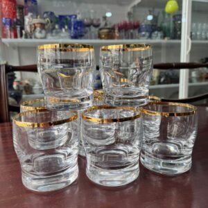 Juego de 12 vasos de cristal de diseño con guarda en oro