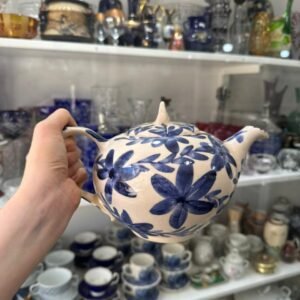 Tetera pintada a mano