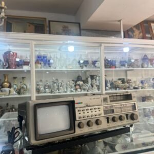 RADIOGRABADOR con TV en color años 70