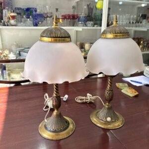 Par de lamparas de bronce