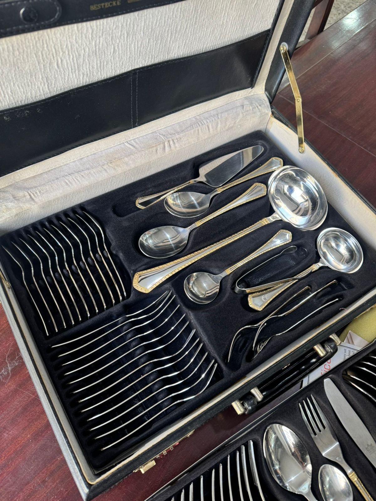 Juego de cubiertos SOLINGEN con baño de oro 18 K - 70 PIEZAS - Image 11