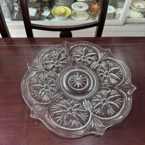 Fuente grande de vidrio prensado