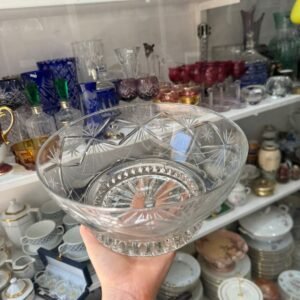 Ensaladera de vidrio tallado