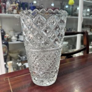 Florero vidrio prensado