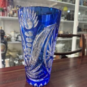 Florero de cristal súper tallado azul