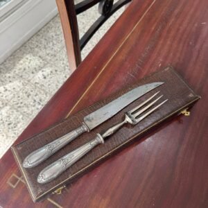 Par de piezas de servir platería