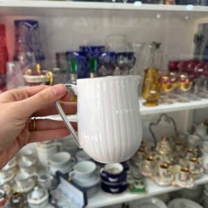 Lechera porcelana tsuji