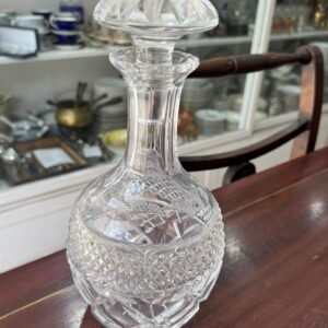 Botellón de cristal súper tallado estilo BACCARAT