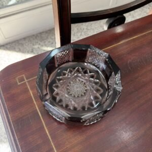 Cenicero de cristal súper tallado marron