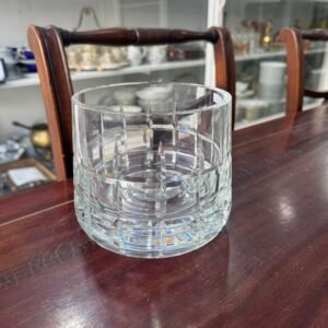 Hielera de cristal tallado