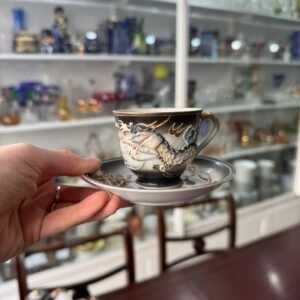 Juego de café porcelana japonesa con dragones en relieve