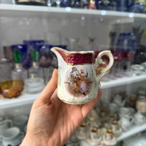 Lechera porcelana japonesa