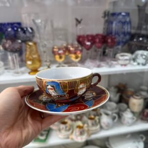 Dúo de té porcelana satsuma pintada a mano con oro
