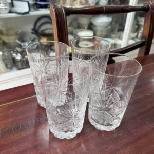 Set de 4 vasos de cristal súper tallados