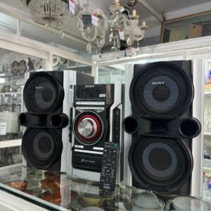 Equipo de música SONY CD, CASETERA, RADIO AM FM con su control remoto