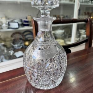 Exquisito botellón de cristal súper tallado con plata