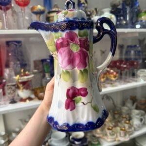 Chocolatera de porcelana japonesa pintada a mano