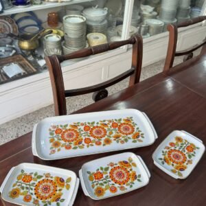 Set de 4 fuentes porcelana verbano 70´S (Fuente budinera + 3 fuentes pequeñas)