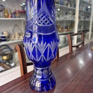 Florero grande de cristal súper tallado azul