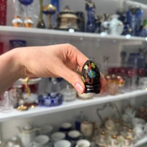 Huevo oriental con soporte