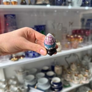 Huevo oriental con soporte