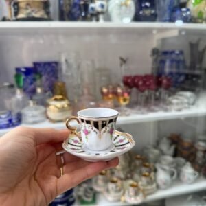 Dúo de café petit de colección de porcelana