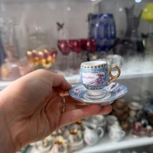 Dúo de café petit de colección de porcelana