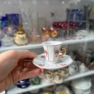 Dúo de café petit de colección de porcelana