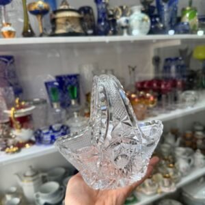 Canasta bombonera de cristal súper tallado europeo