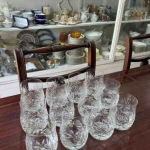 Juego de 12 vasos de cristal súper tallado