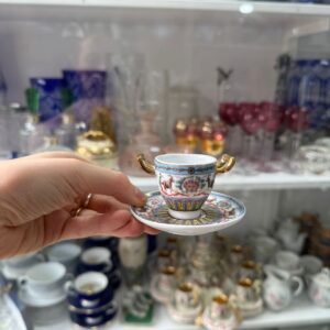 Dúo de café petit de colección de porcelana