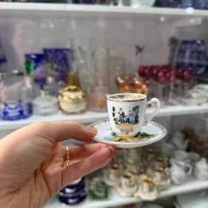 Dúo de café petit de colección de porcelana