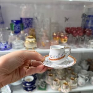 Dúo de café petit de colección de porcelana