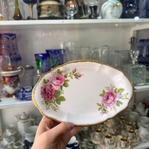 Fuente rabanera porcelana inglesa ROYAL ALBERT