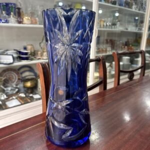 Florero de cristal súper tallado azul