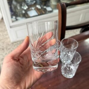 Juego de 6 vasos de cristal súper tallados