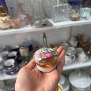 Cofre o pastillero porcelana tsuji