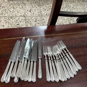 Juego de 11 tenedores y 11 cuchillos James Dixon & Sons Sheffield