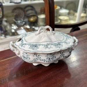 Sopera petit o salsera con tapa inglesa