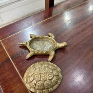 Tortuga de bronce cenicero