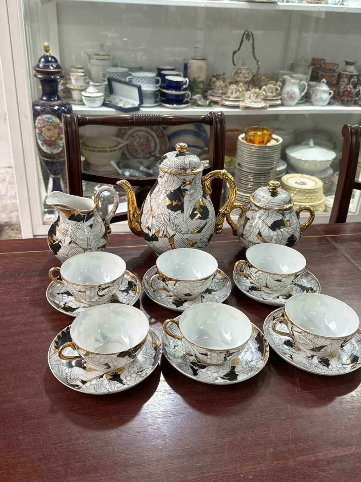 Juego de té porcelana oriental pintado a mano con oro