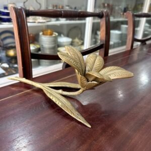 Flor de bronce cenicero