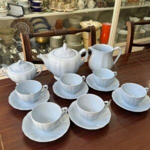 Juego de té inglés celeste pastel