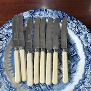 Juego de 8 cuchillos sheffield ingleses untadores, de postreo o entrada