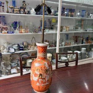 Lámpara porcelana oriental pintado a mano