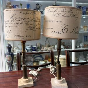 Par de lámparas o veladores